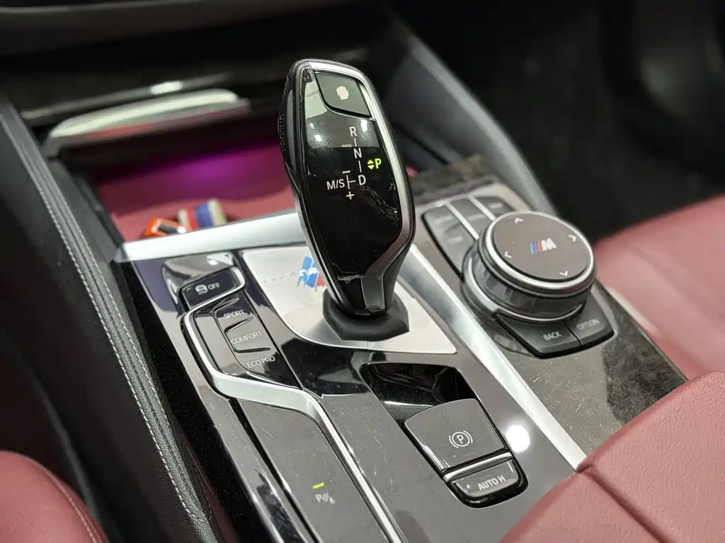 BMW 5 Series 2022