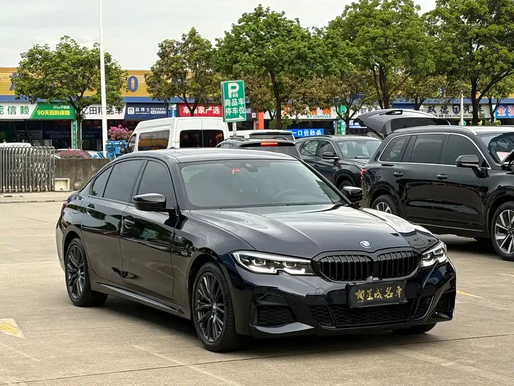 BMW 3 Series 2022