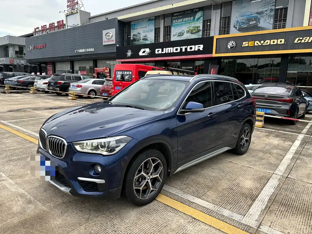 BMW X1 2018 — фото 1