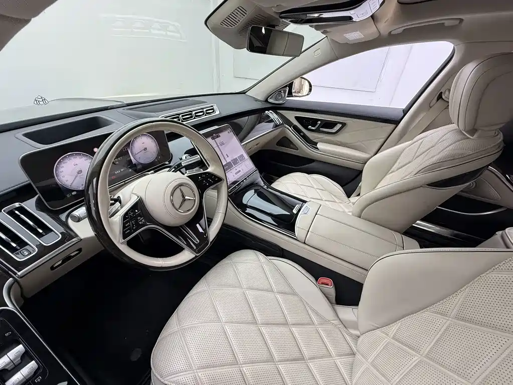 Mercedes-Benz Maybach S-Class 2022 — фото 9