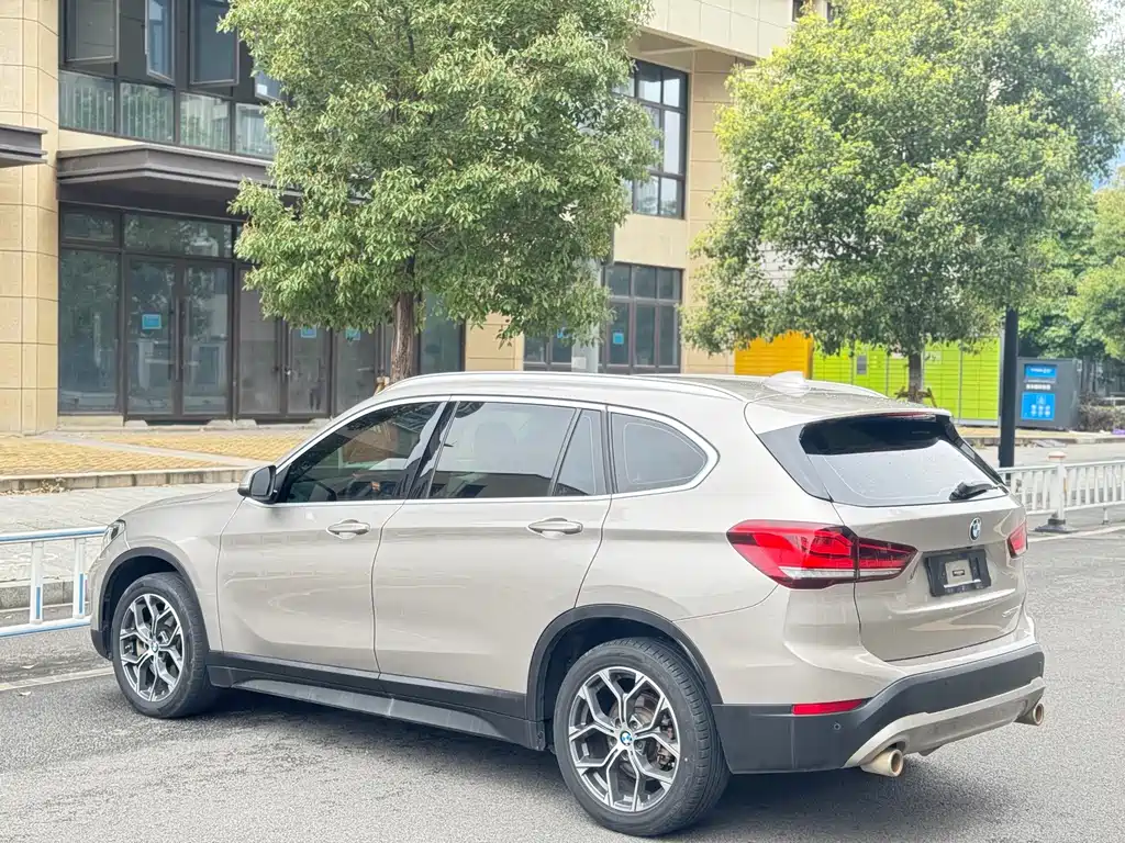 BMW X1 2021