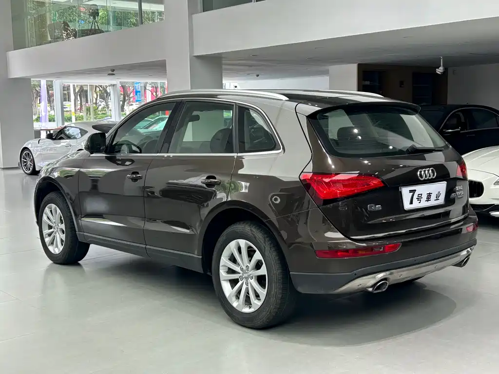 Audi Q5 2015 — фото 4