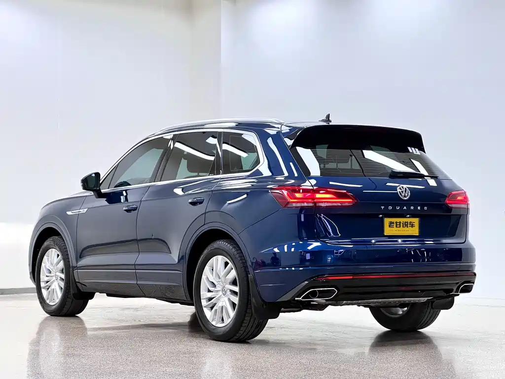 Volkswagen Touareg 2021 — фото 6