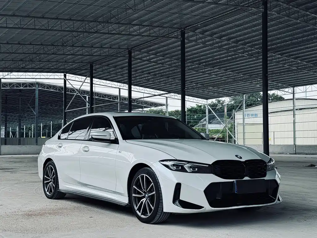 BMW 3 Series 2023
