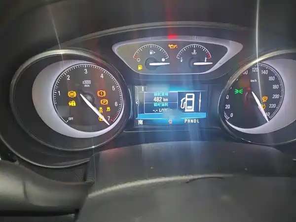 Buick Envision Plus 2018