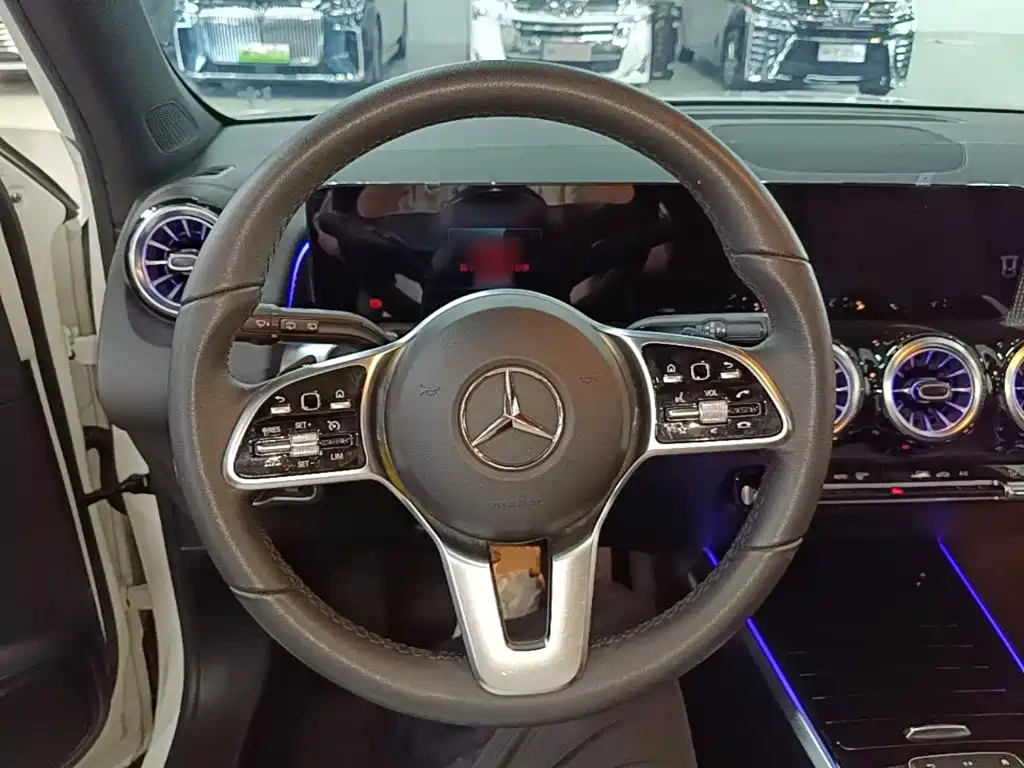 Mercedes-Benz GLB 2022 — фото 11