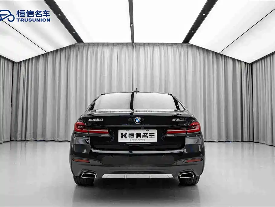 BMW 5 Series 2022