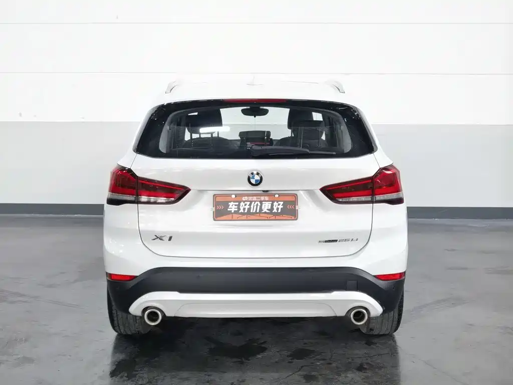 BMW X1 2021 — фото 4