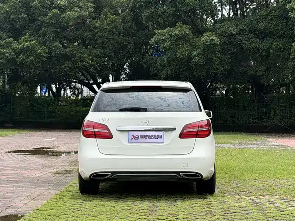 Mercedes-Benz B-Class 2019