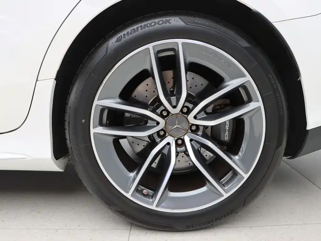 Mercedes-Benz AMG GT 2020 — фото 10