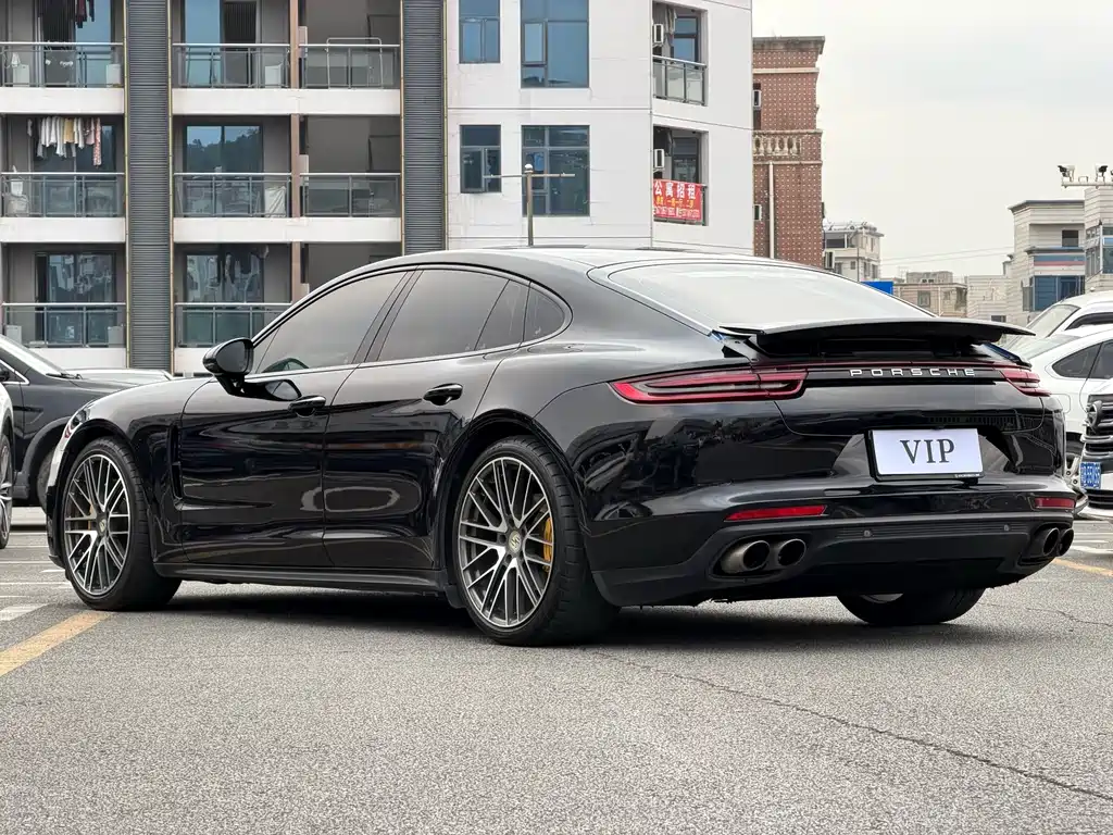 Porsche Panamera 2017