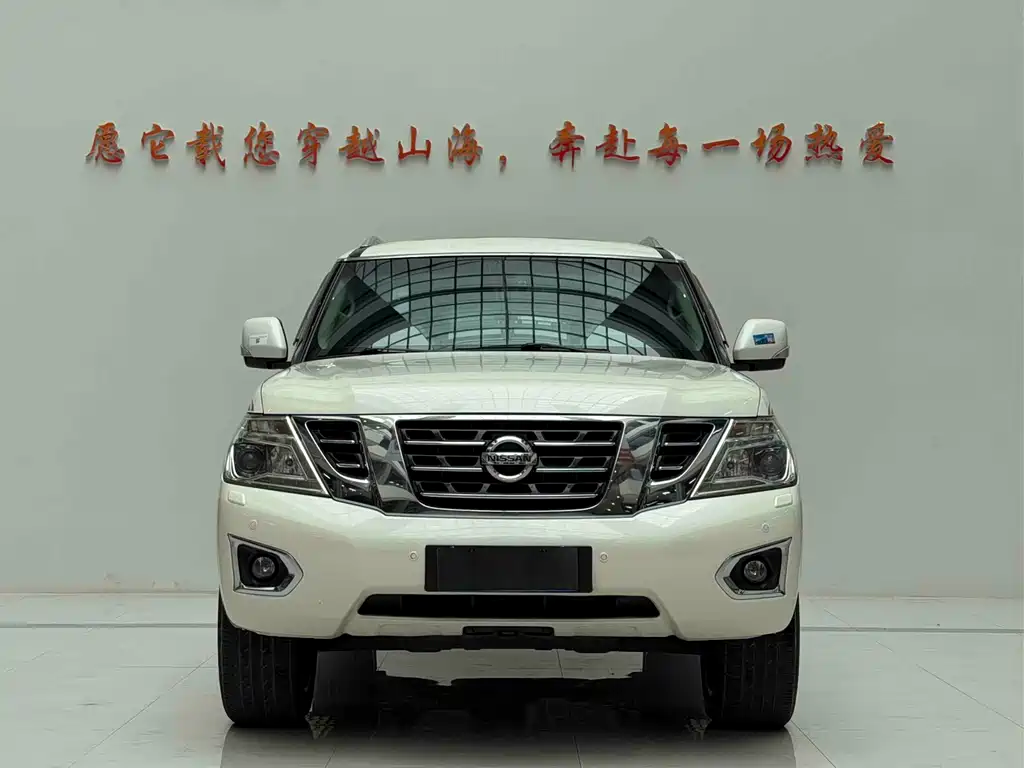 Nissan Patrol 2017 — фото 2