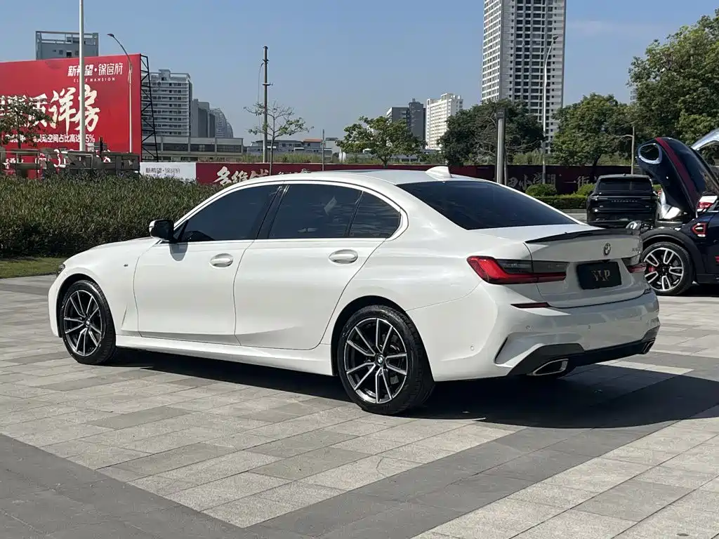 BMW 3 Series 2020