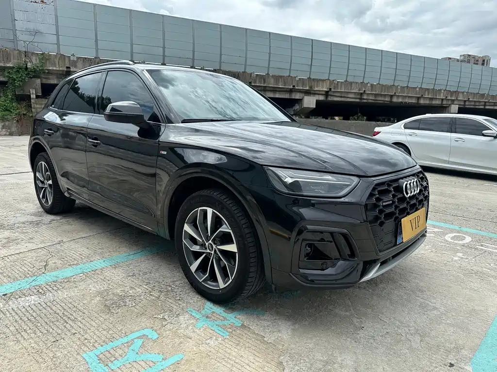 Audi Q5L 2023 — фото 3