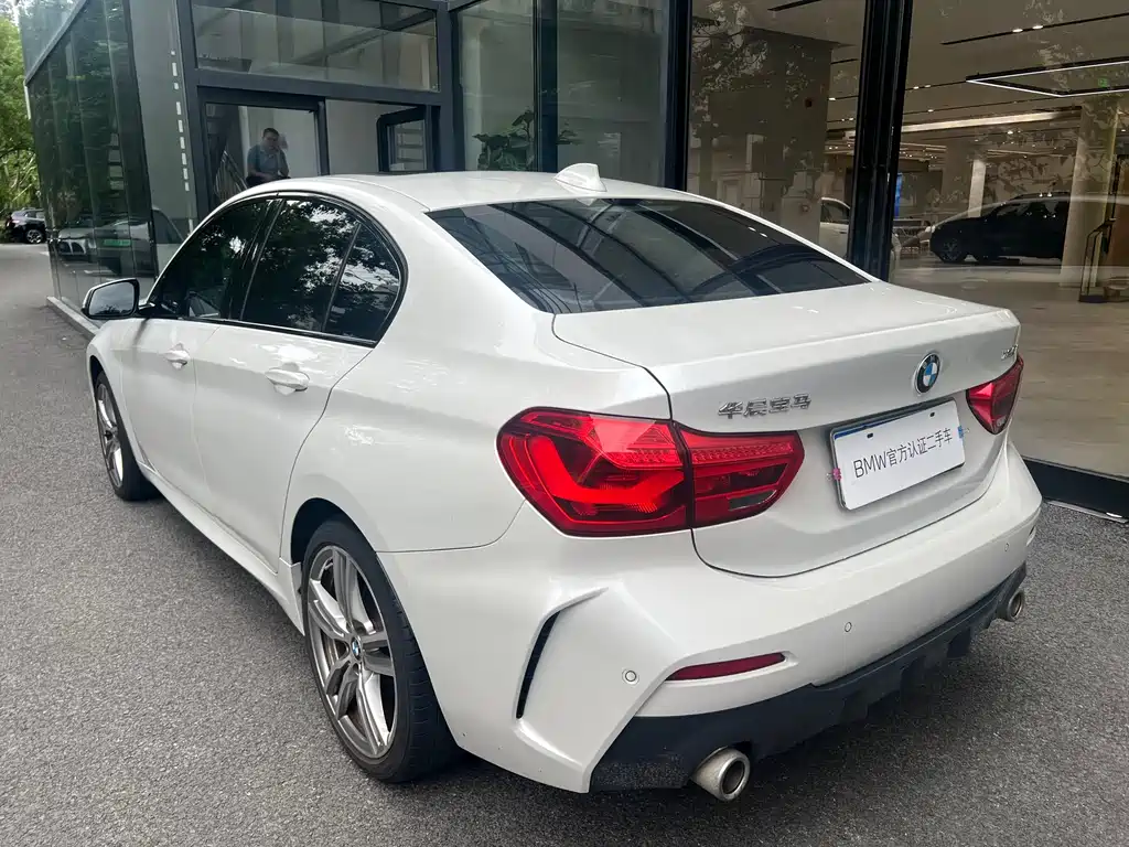 BMW 1 Series 2020
