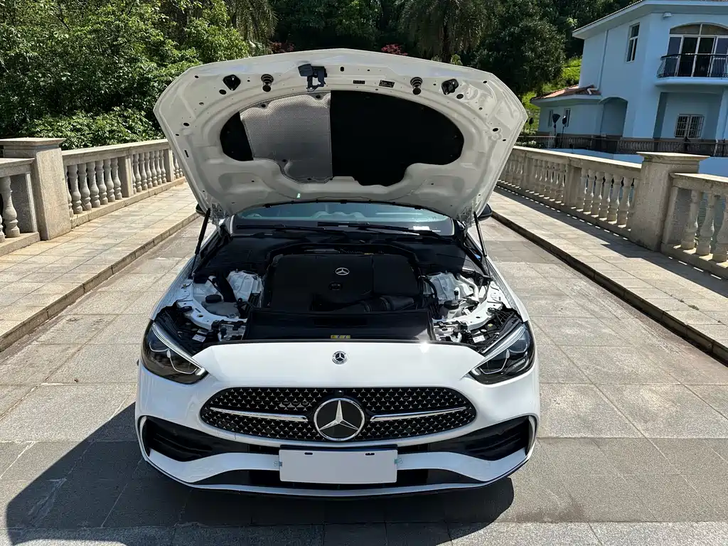Mercedes-Benz C-Class 2023 — фото 13