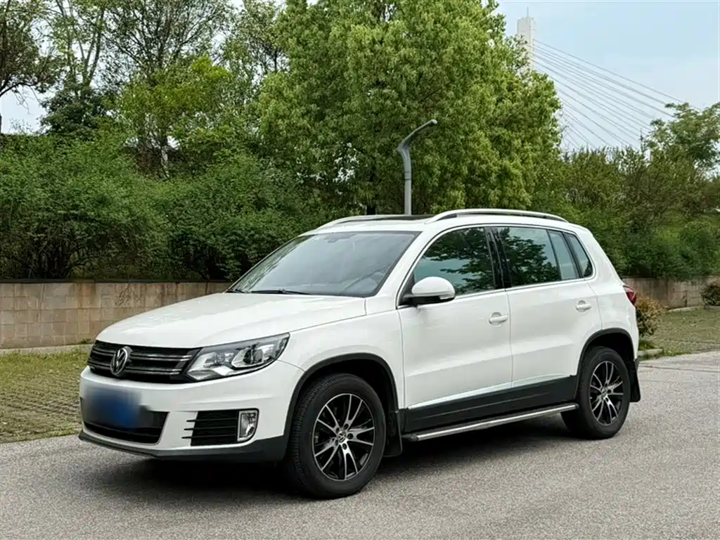 Volkswagen Tiguan 2015 — фото 2