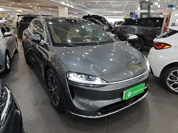 Luxeed R7 2025