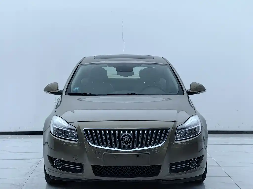 Buick Regal 2011 — фото 2
