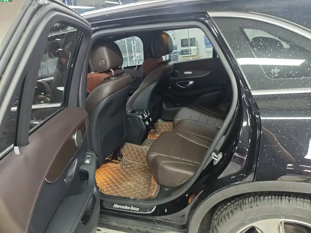 Mercedes-Benz GLC 2022