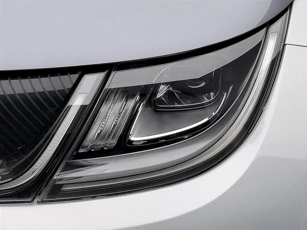 BYD Dolphin 2022