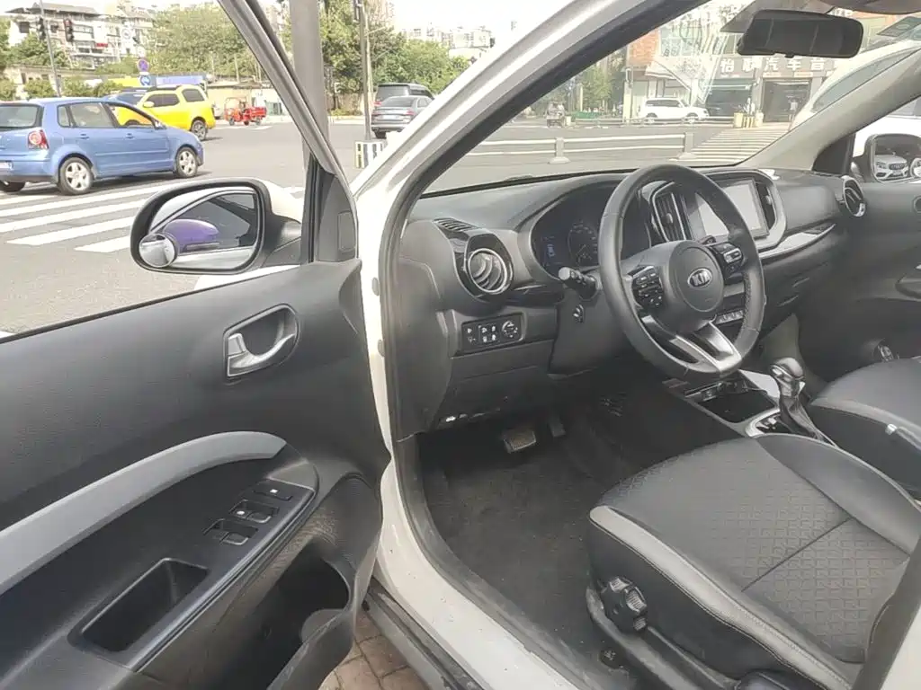 Kia KX1 2020 — фото 16