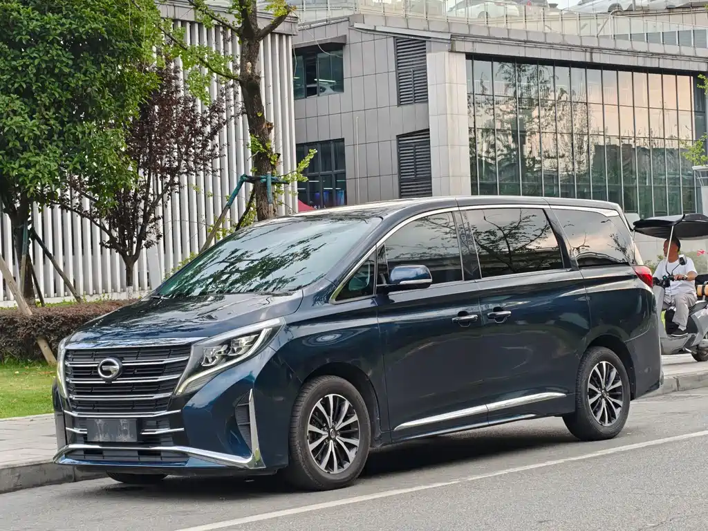 GAC Trumpchi M8 2021 — фото 1