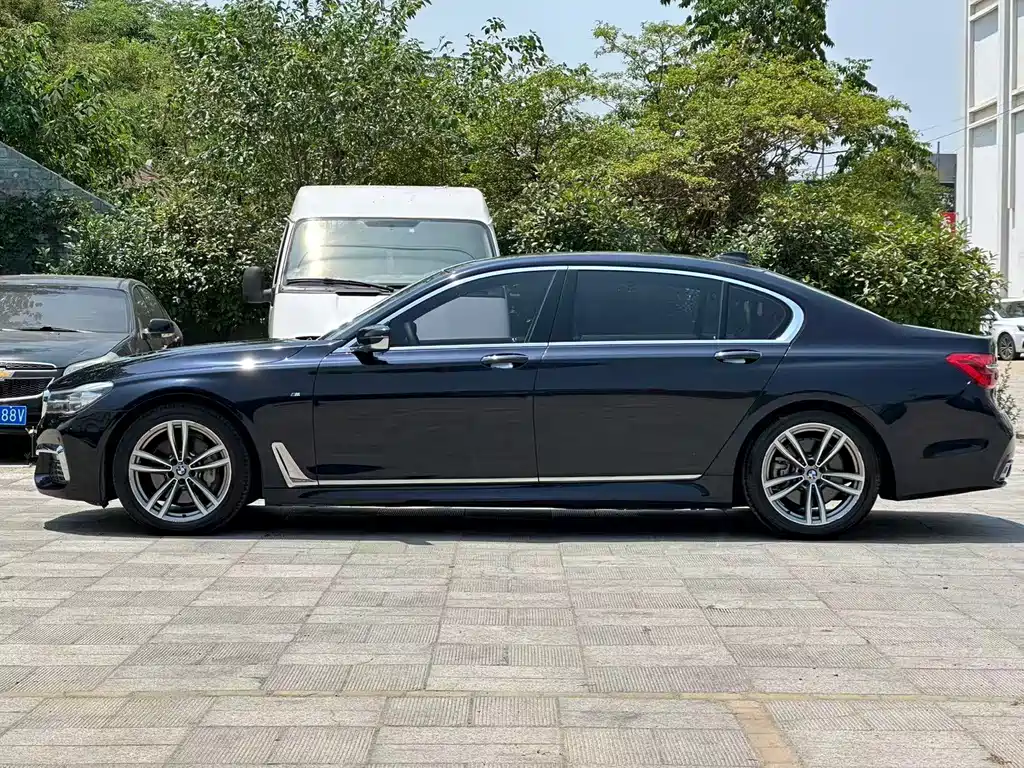 BMW 7 Series 2019