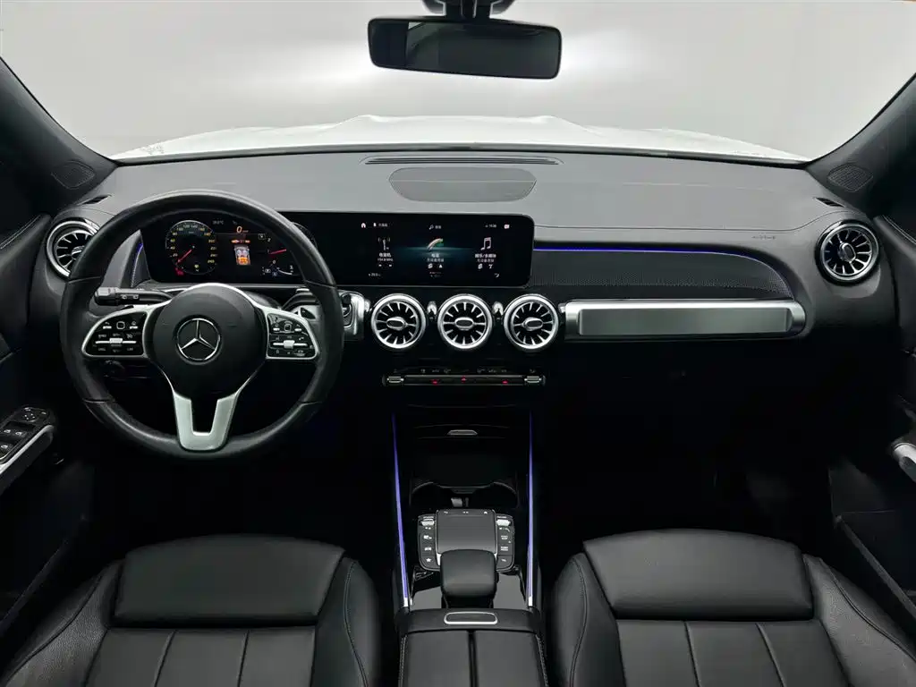 Mercedes-Benz GLB 2020 — фото 15
