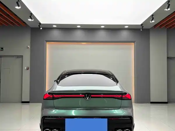 Changan UNI-V 2024