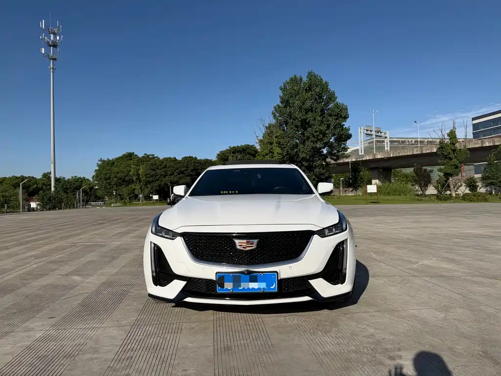 Cadillac CT5 2020 — фото 2