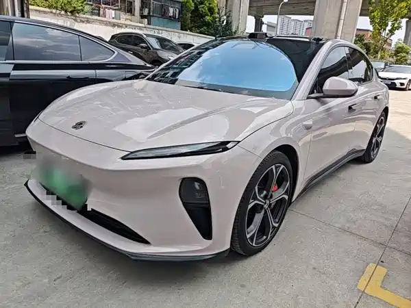 NIO ET5 2023