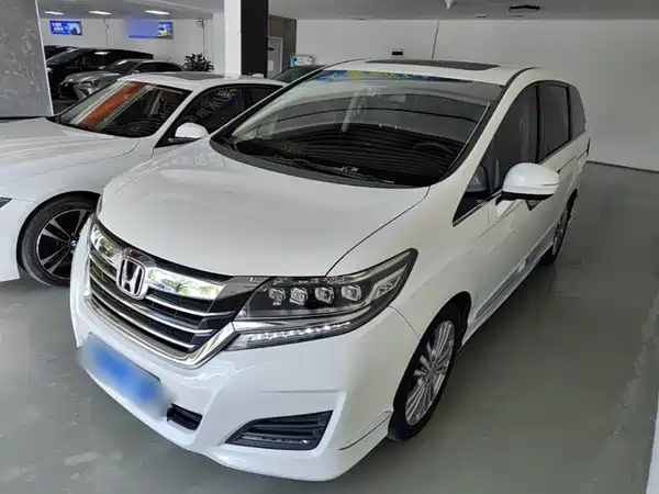 Honda Elysion 2016