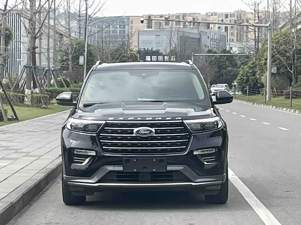 Ford Explorer 2021 — фото 12