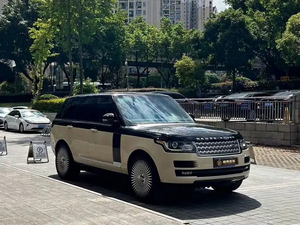 Land Rover Range Rover 2013 — фото 4