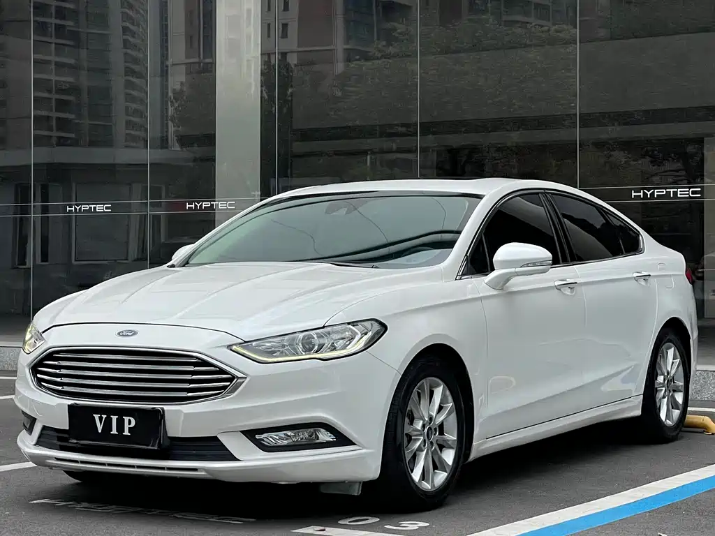 Ford Mondeo 2017 — фото 3