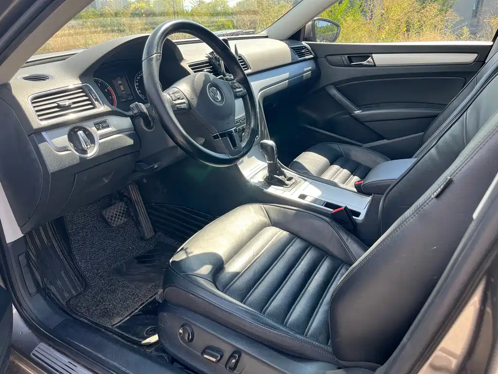 Volkswagen Passat 2013