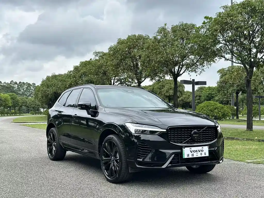Volvo XC60 PHEV 2025 — фото 3