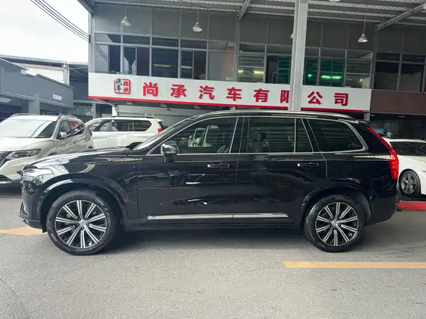 Volvo XC90 2019
