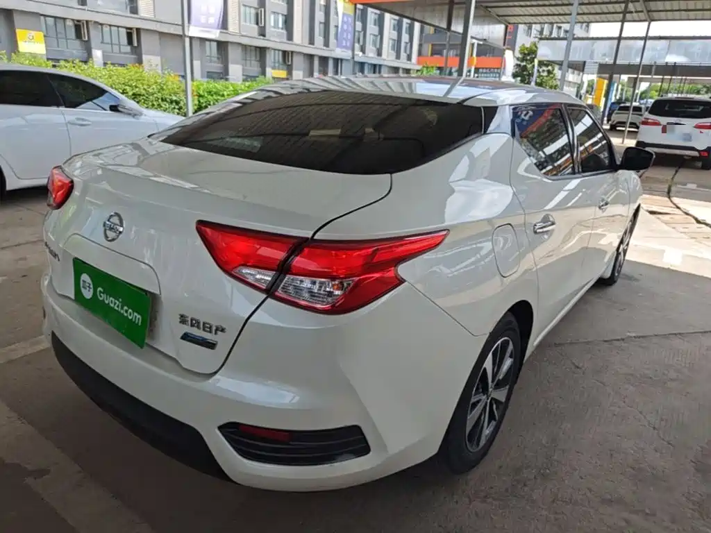 Nissan Bluebird 2021