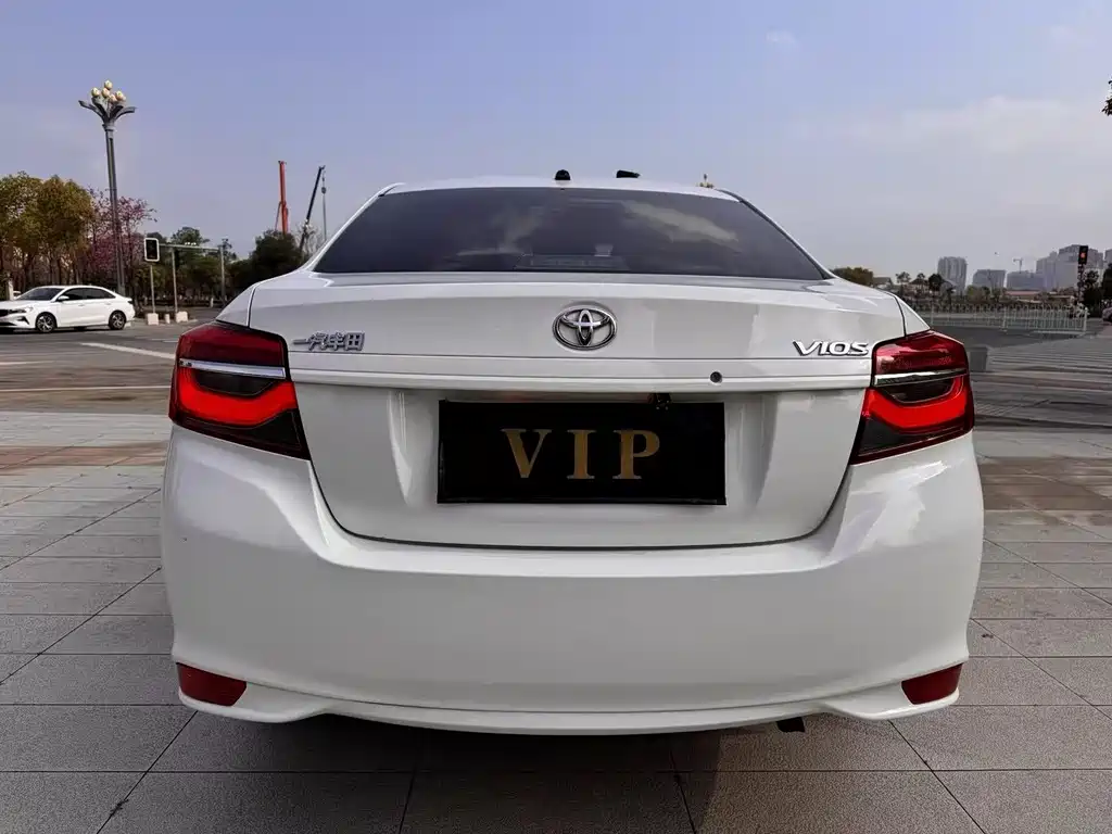 Toyota Vios 2021 — фото 8