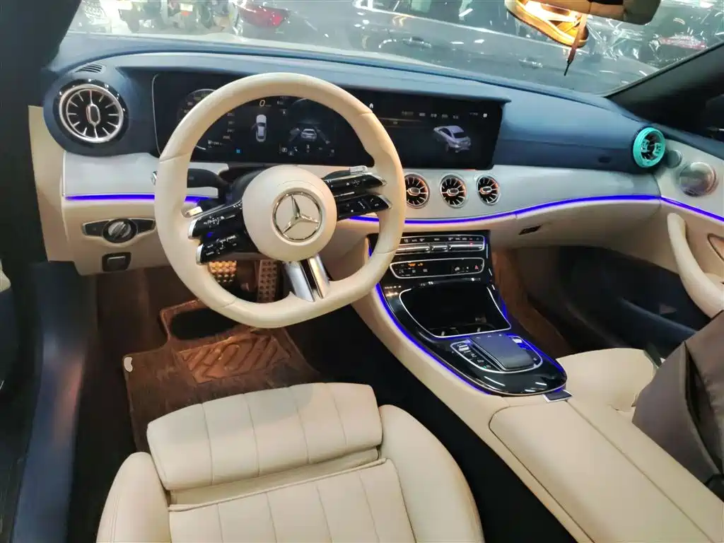 Mercedes-Benz E-Class 2022 — фото 6
