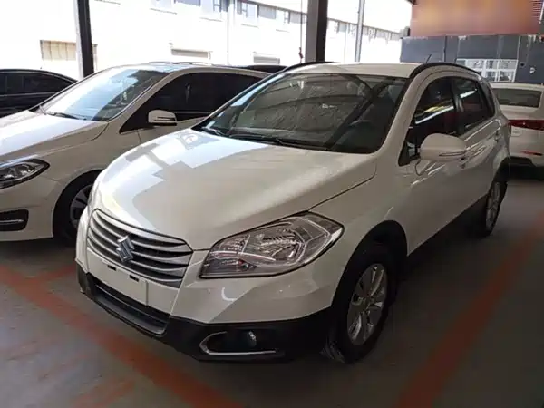 Suzuki S-Cross 2014