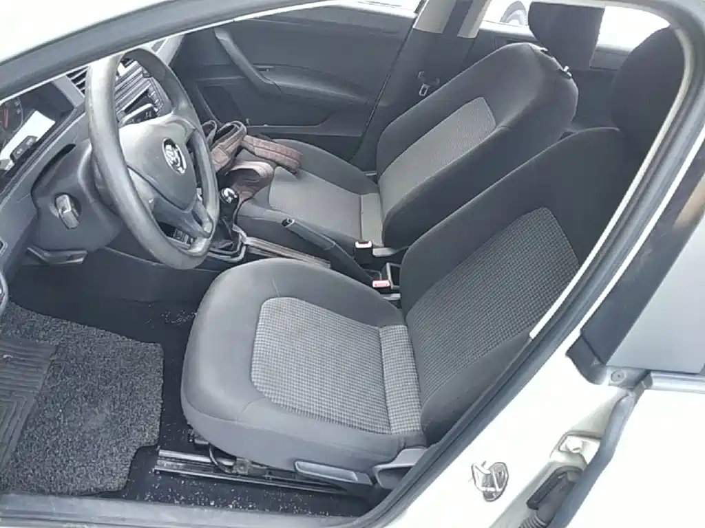 Volkswagen Santana 2019 — фото 15