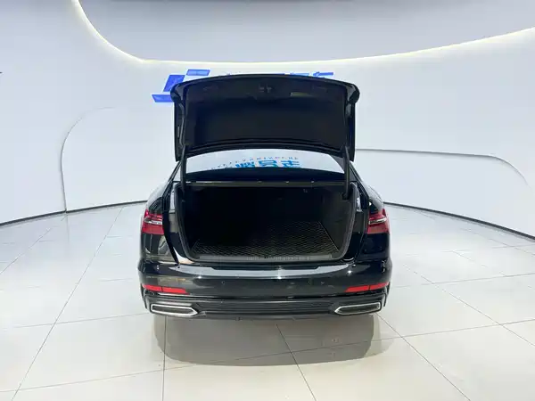 Audi A6L 2021