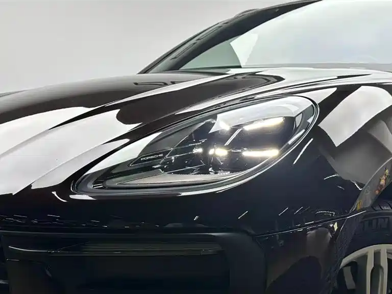 Porsche Macan 2024 — фото 7