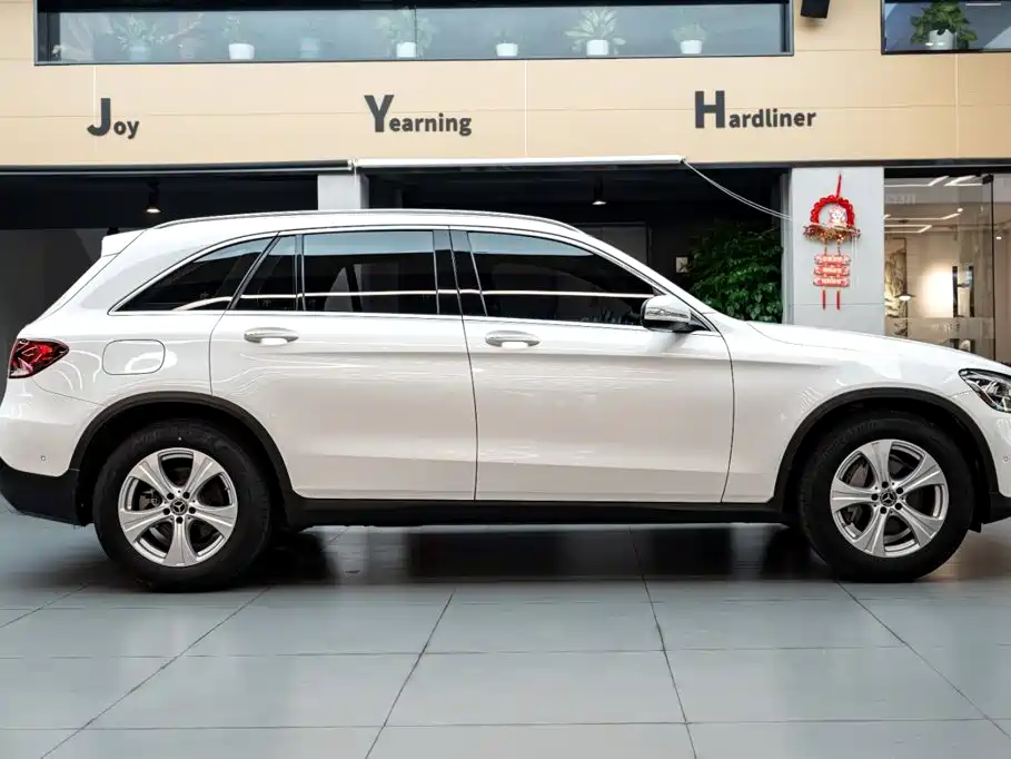 Mercedes-Benz GLC 2020