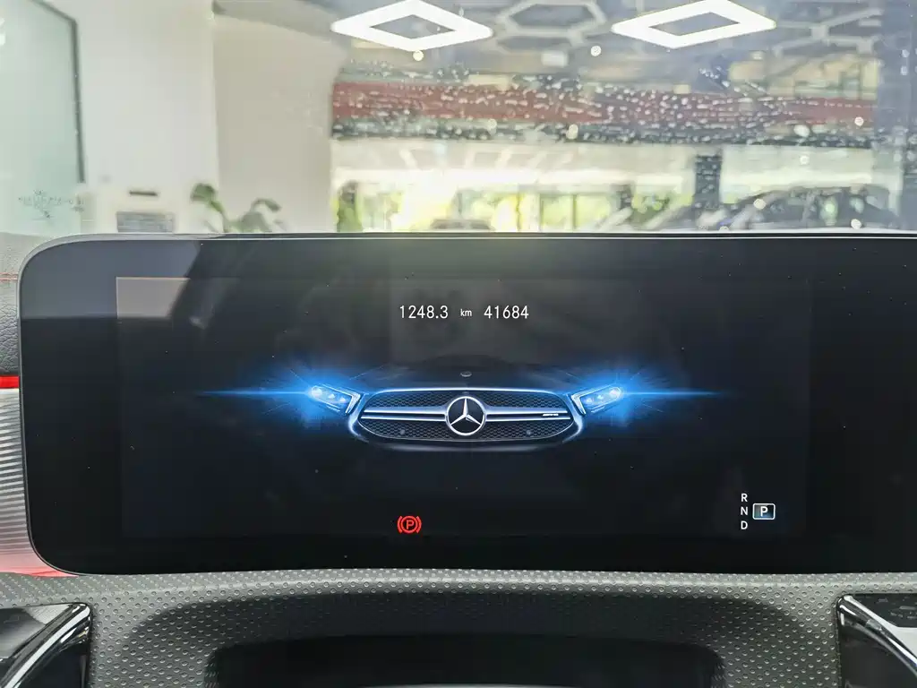 Mercedes-Benz A-Class AMG 2022 — фото 9