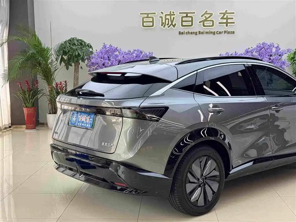 Nissan ARIYA 2023