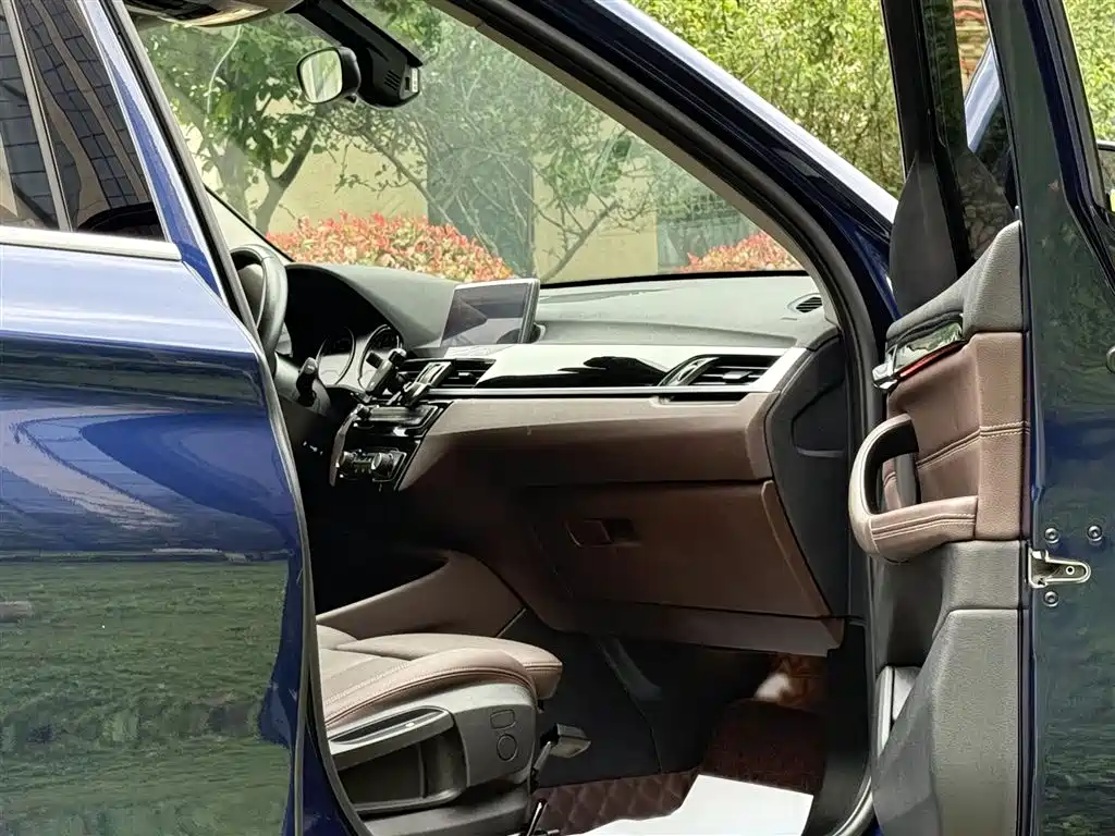 BMW X1 2020 — фото 14